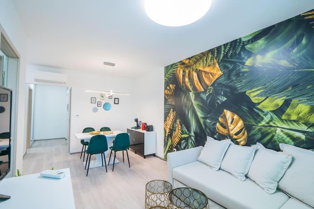 Jungle Apartment Siofok Exterior photo
